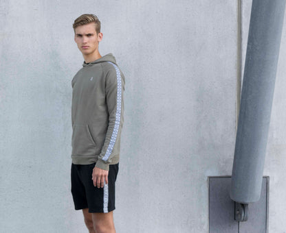 Shorts men