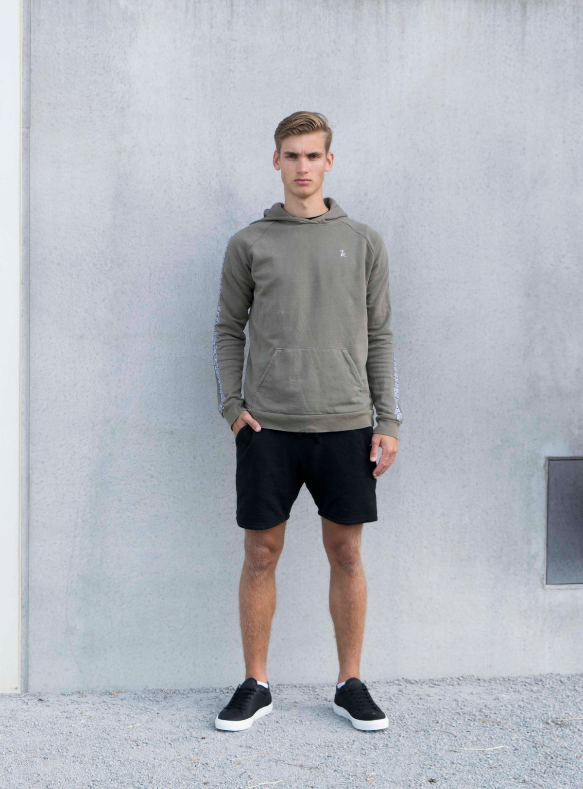 Shorts men